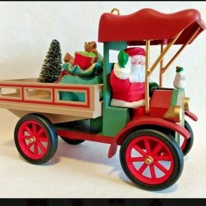 1993 Santa Truck Hallmark Ornament Happy Haul-idays